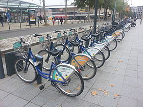 280px-Station_LE_vélo_STAR_Charles_de_Gaulle_2